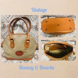 Vintage Dooney & Bourke purse
